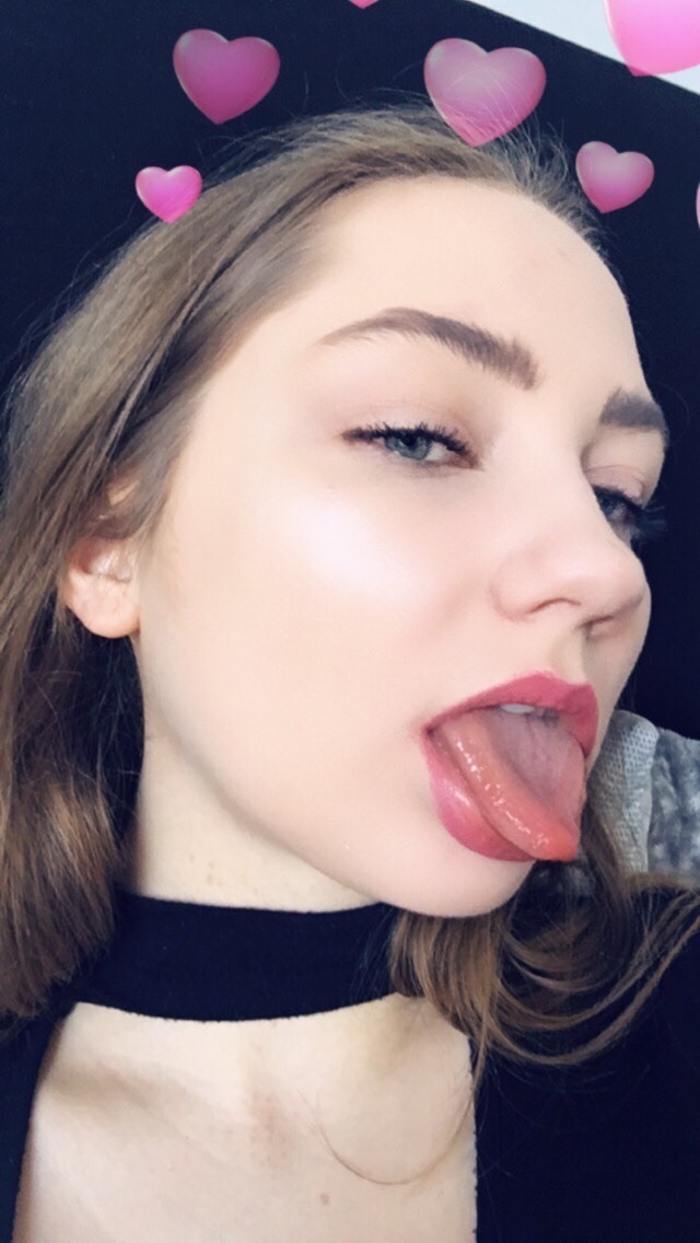 Tongue selfie. Credit: https://haazydays.tumblr.com/Protect Me From What I Want