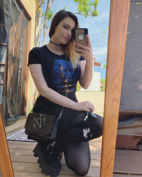 sexynerdpics:

Geeky selfie