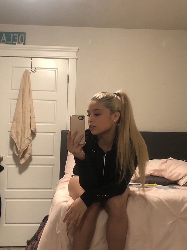 Bedroom selfie
