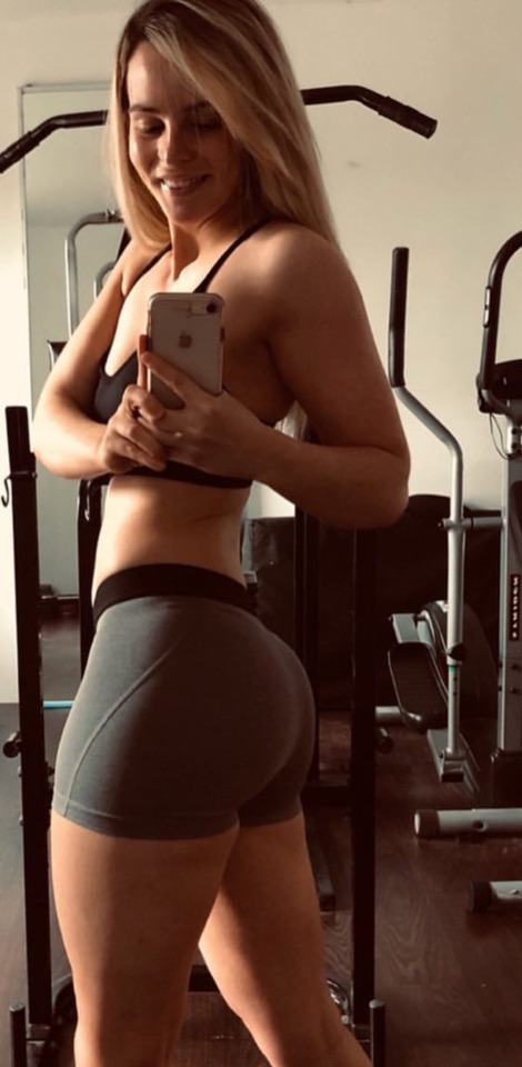Backside workout selfie