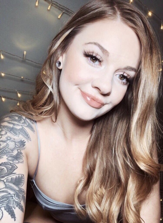 Sexy tattoo selfie