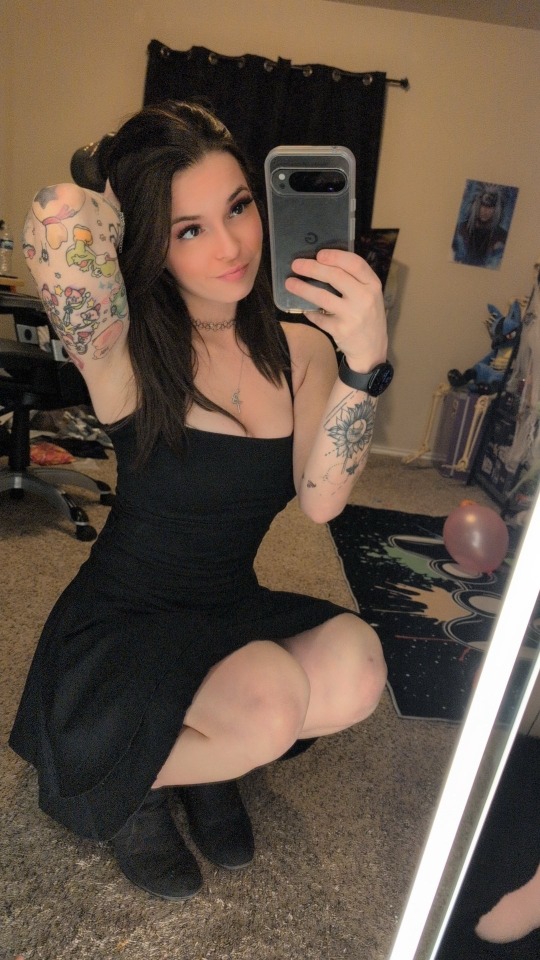 Cute tattoo girl