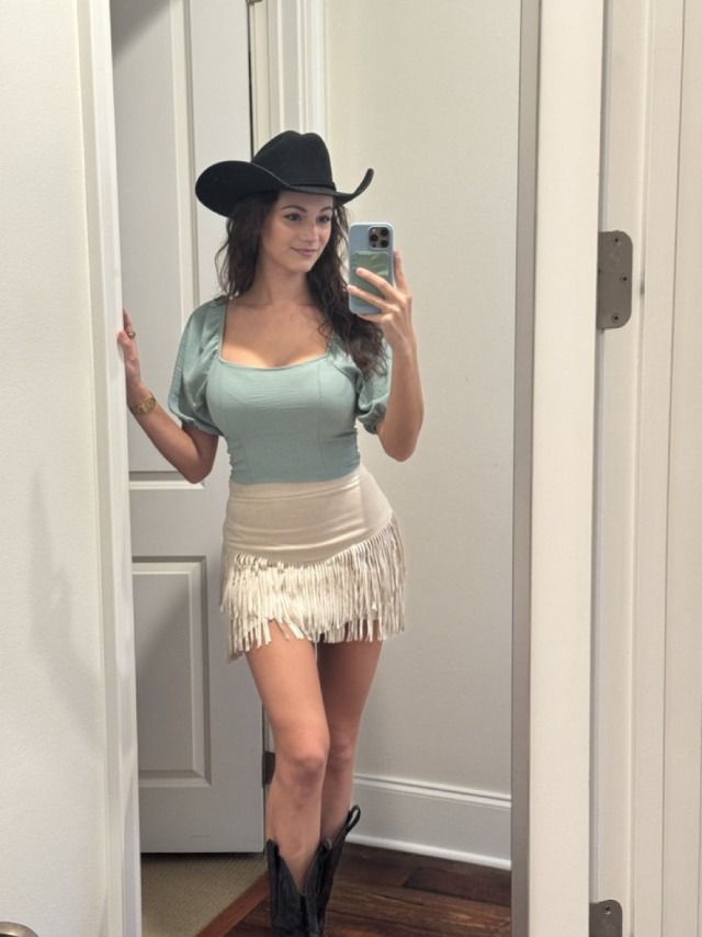 Alexia Raye cowgirl costume