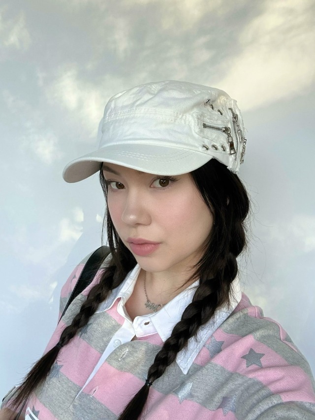 Cutie selfie pic