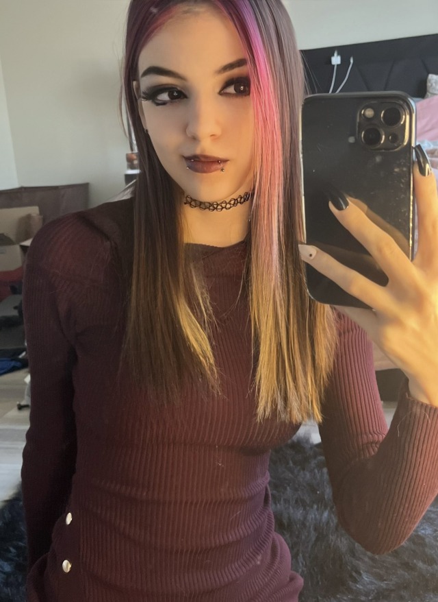 IDGAF selfie