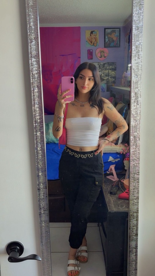 Tube top selfie